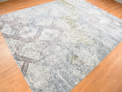 Modern / Contemporary hand-knotted wool/silk rug in Gray, 12'3" x 15'3" — SKU O087998 (view 3)