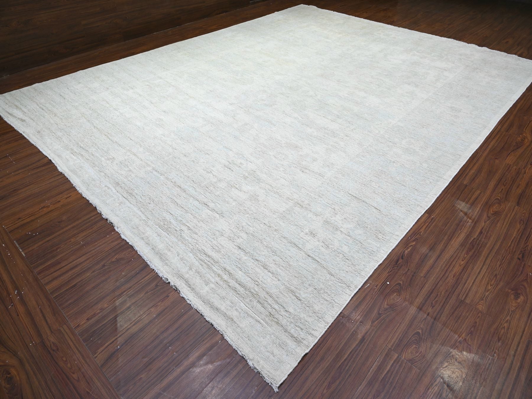 Oushak Oushak hand-knotted wool rug in Ivory & Gray, 11'8" x 15'2" — SKU O088027 (view 3)