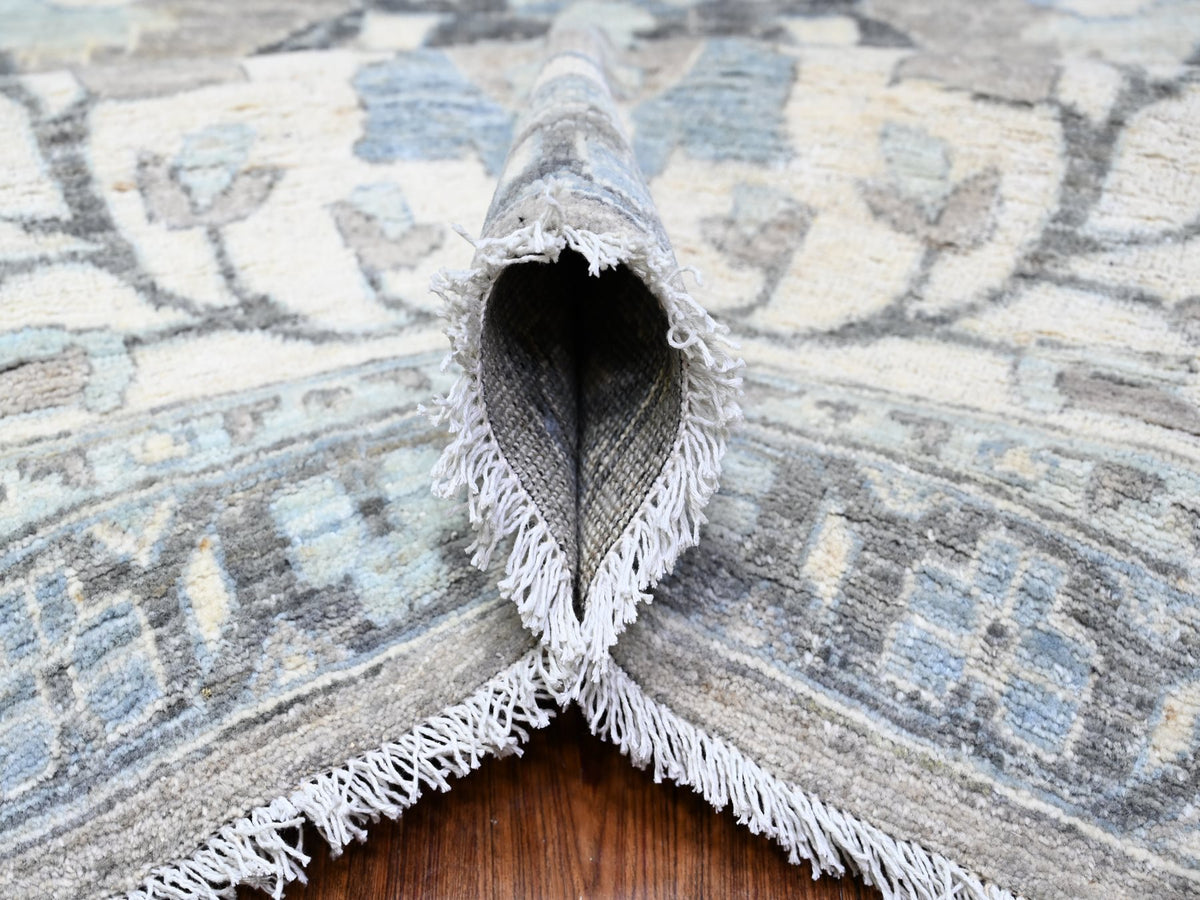 Peshawar Oushak hand-knotted wool rug in Gray & Ivory, 11'6" x 14'11" — SKU O088078 (view 5)