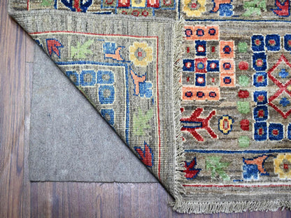 Mahal Oushak hand-knotted wool rug in Gray, 8' x 9'10" — SKU O088193 (view 4)