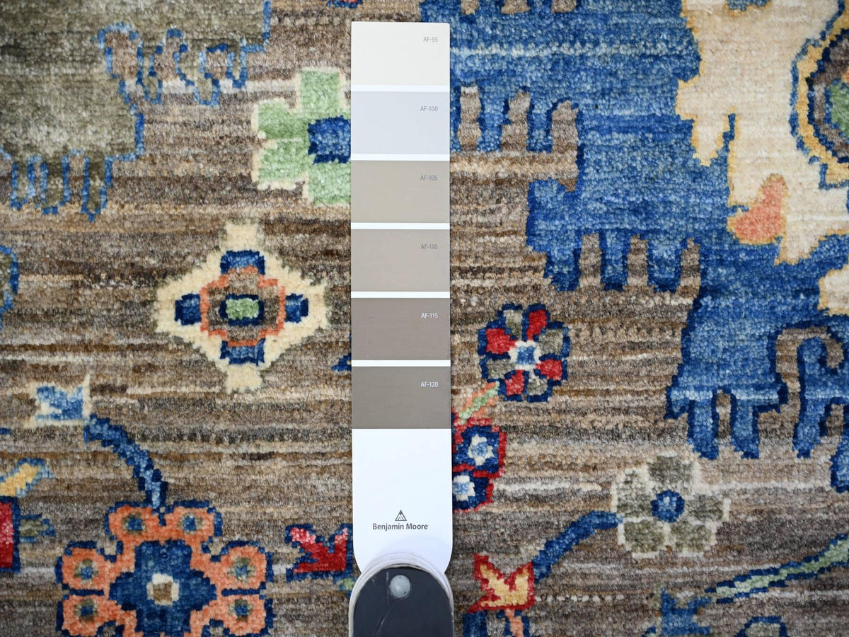 Mahal Oushak hand-knotted wool rug in Gray, 8' x 9'10" — SKU O088193 (view 7)