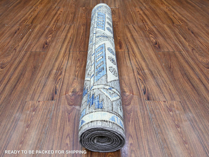 Tribal & Geometric hand-knotted wool runner in Gray, 4'1" x 9'10" — SKU O088240 (view 4)