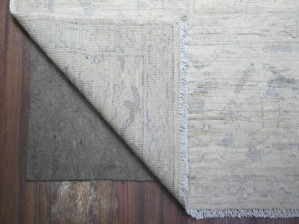 Peshawar Oushak hand-knotted wool rug in Ivory & Gray, 8'8" x 11'5" — SKU O088297 (view 4)