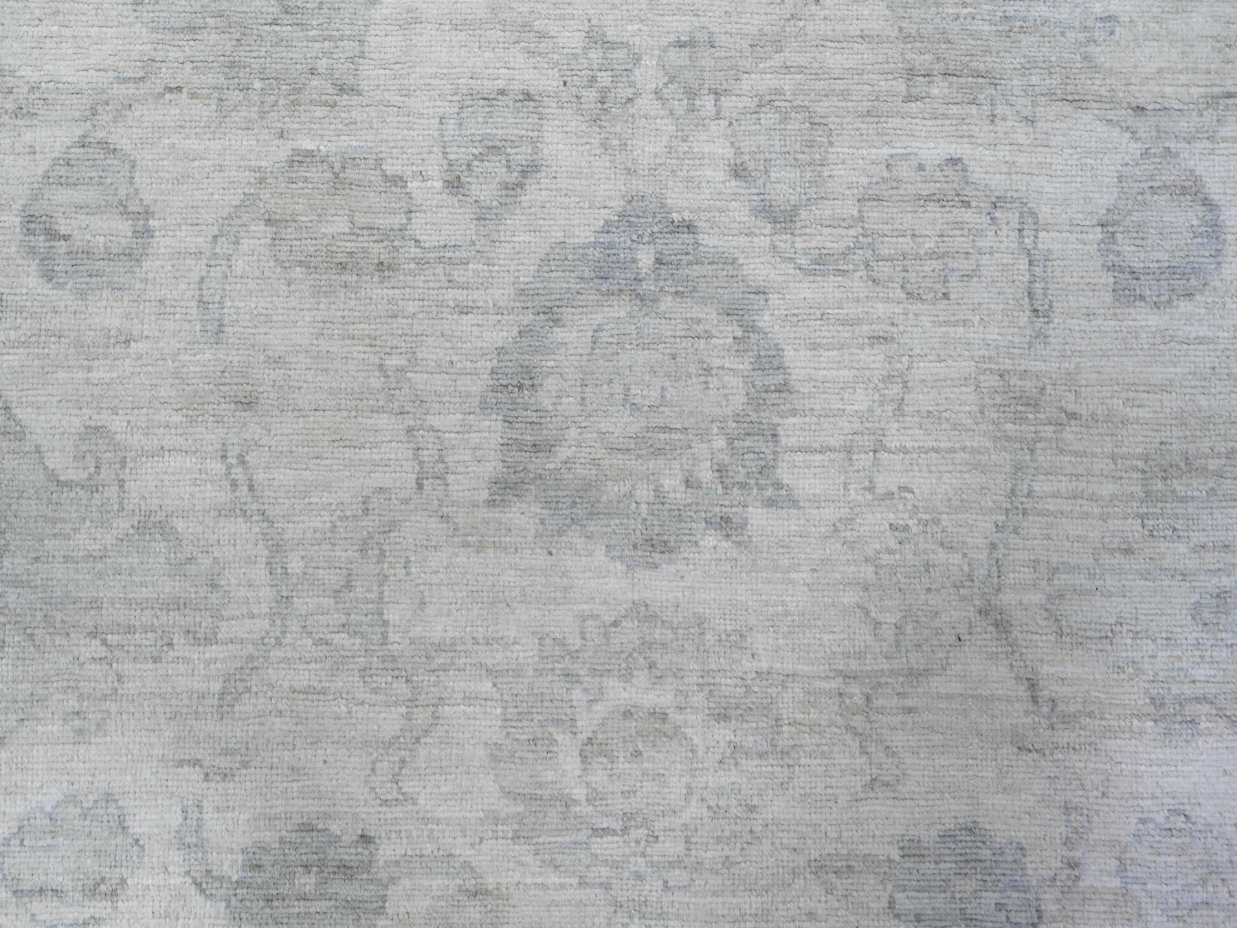 Peshawar Oushak hand-knotted wool rug in Ivory & Gray, 8'8" x 11'5" — SKU O088297 (view 8)
