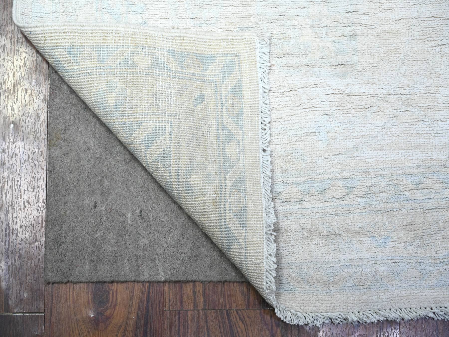 Gray 2'6" x 9'7" Oushak / Peshawar Hand knotted Wool Rug - Sku: O088357