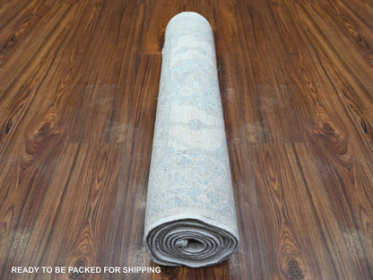 Peshawar Oushak hand-knotted wool runner in Gray, 2'6" x 9'7" — SKU O088357 (view 4)