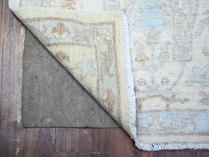 Peshawar Oushak hand-knotted wool runner in Ivory & Blue, 2'8" x 9'6" — SKU O088360 (view 2)