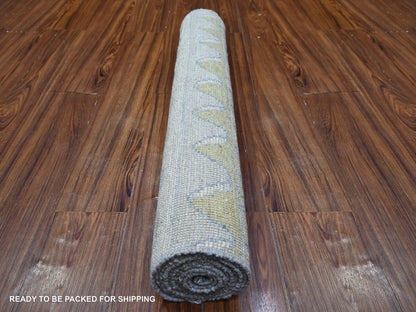Tribal & Geometric hand-knotted wool runner in Multicolored, 3'1" x 9'5" — SKU O088369 (view 4)