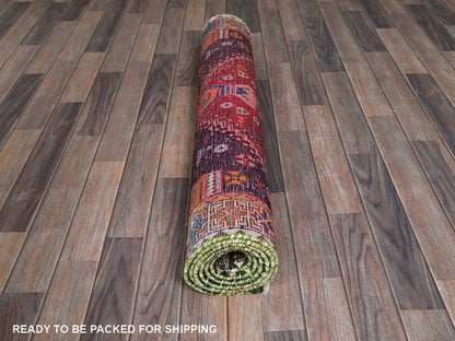 Shiraz Vintage hand-knotted wool runner in Red & Ivory, 3'5" x 8'2" — SKU O0883 (view 5)