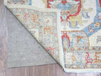 Sultanabad Oushak hand-knotted wool runner in Ivory & Gray, 2'8" x 9'10" — SKU O088545 (view 2)