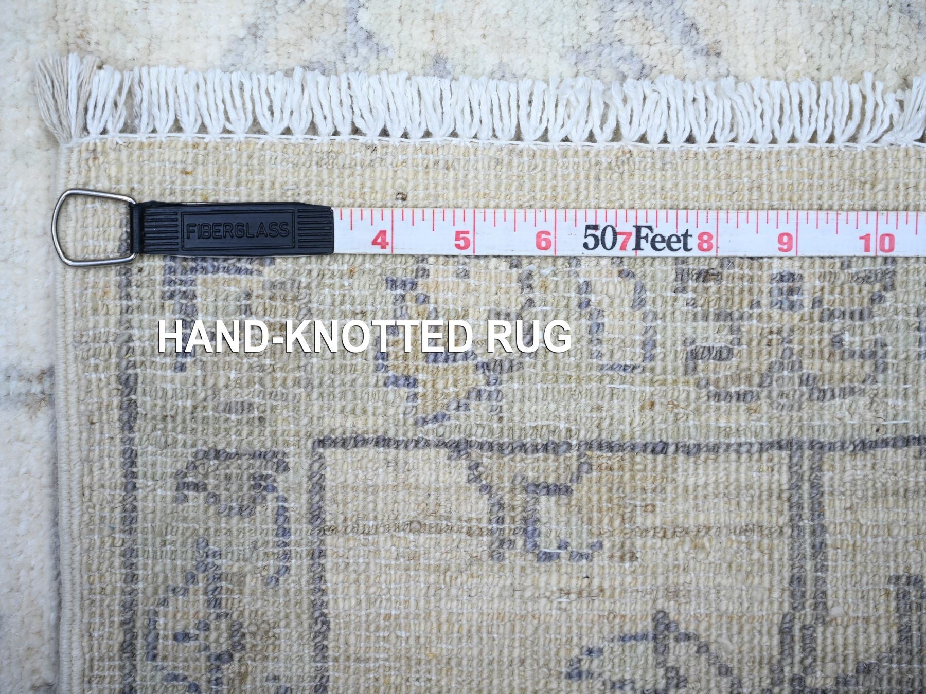 Peshawar Oushak hand-knotted wool runner in Ivory & Blue, 2'6" x 9'10" — SKU O088550 (view 6)