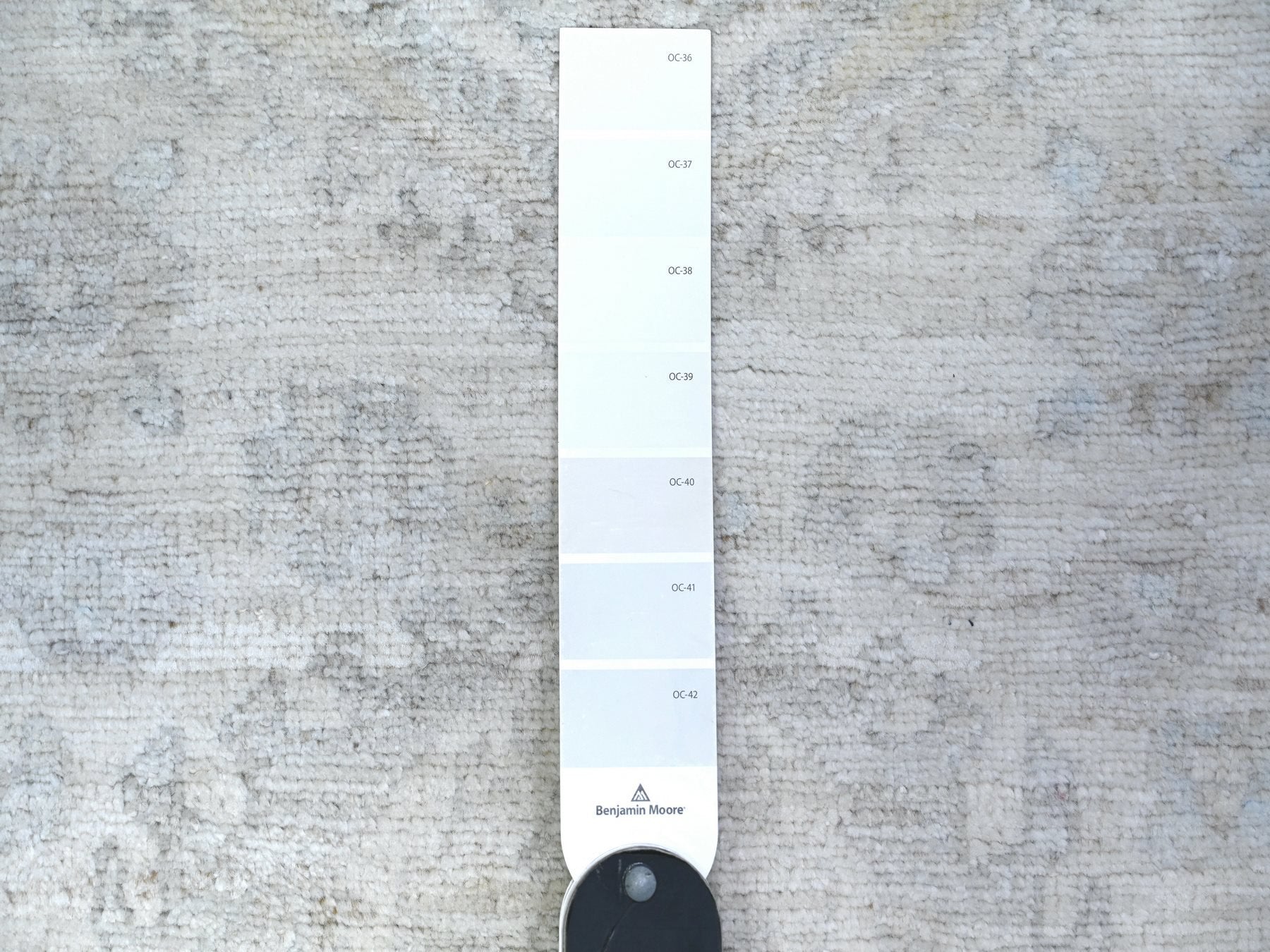 Peshawar Oushak hand-knotted wool runner in Ivory & Gray, 2'8" x 11'3" — SKU O088552 (view 3)
