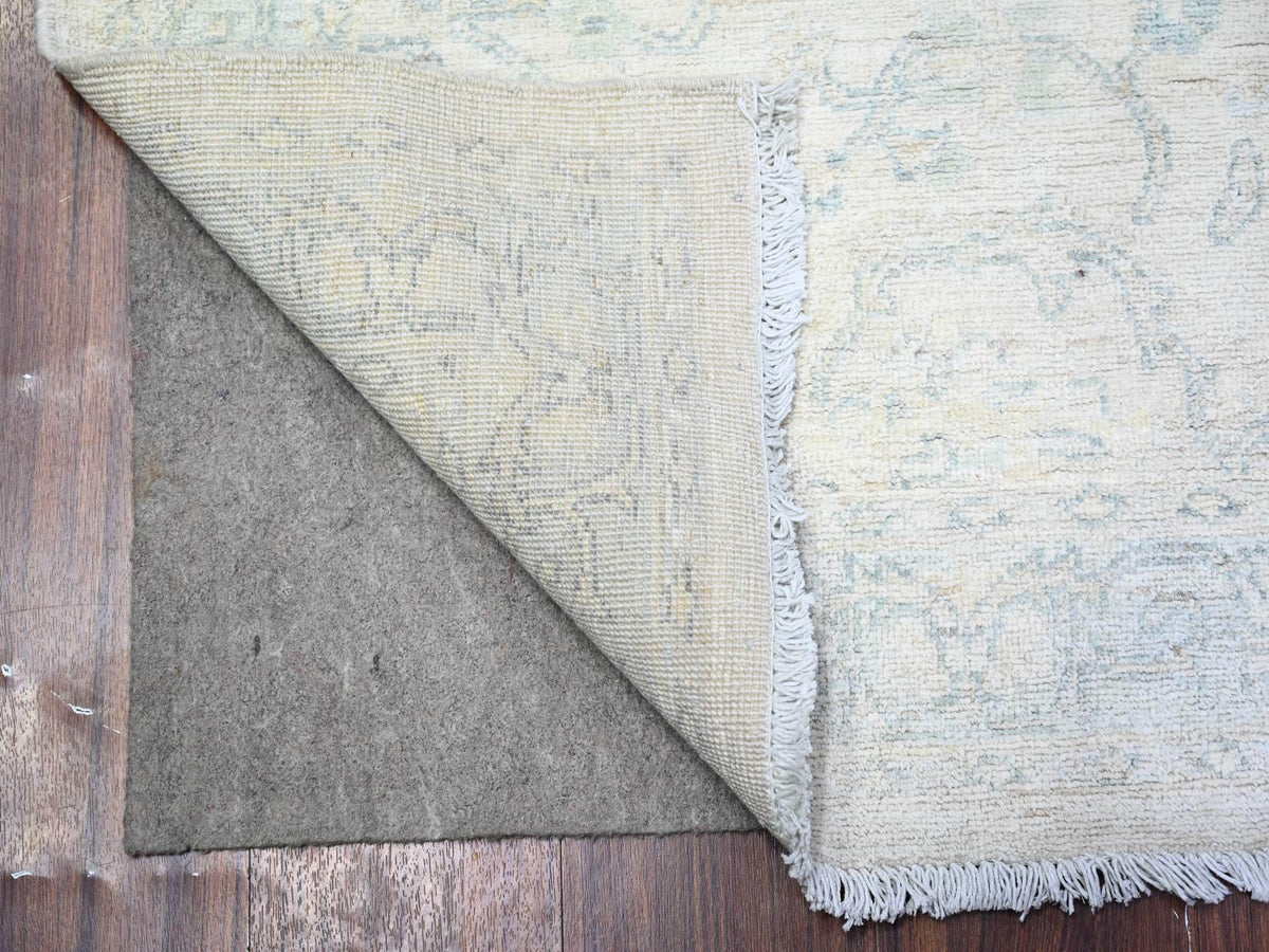 Peshawar Oushak hand-knotted wool rug in Gray, 3' x 5' — SKU O088553 (view 2)