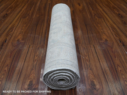 Peshawar Oushak hand-knotted wool runner in Gray, 2'7" x 11'2" — SKU O088588 (view 4)