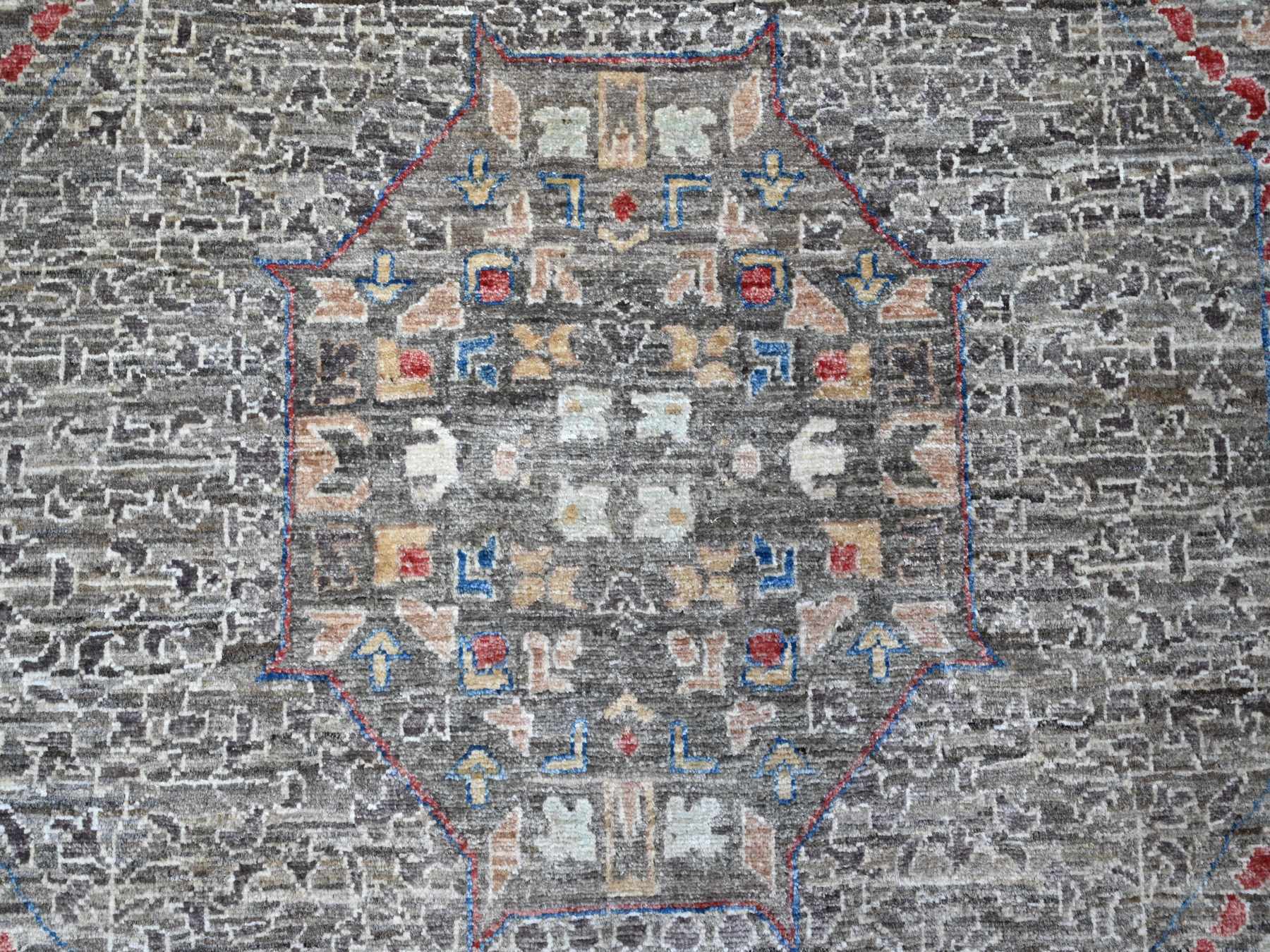 Mamluk Traditional hand-knotted wool rug in Gray, 12'3" x 15'5", SKU O088870