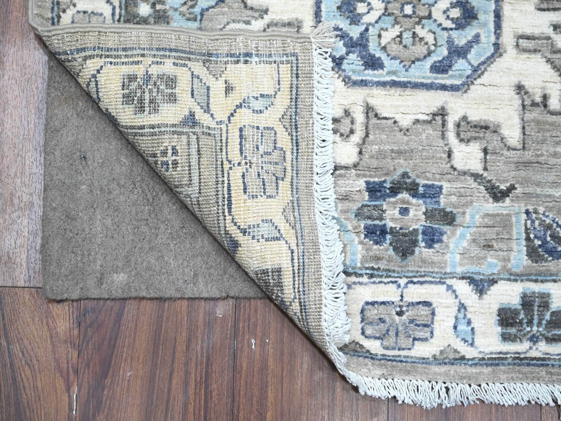 Gray 2'5" x 10'8" Traditional Hand knotted Wool Rug - Sku: O088899