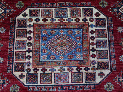 Red 7'9" x 9'9" Tribal Hand knotted Wool Rug - Sku: O089110