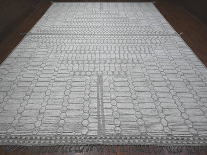Ivory 11'9" x 15'8" Tribal Hand knotted Wool Rug - Sku: O089136