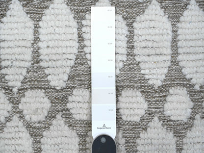 Ivory 11'9" x 15'8" Tribal Hand knotted Wool Rug - Sku: O089136