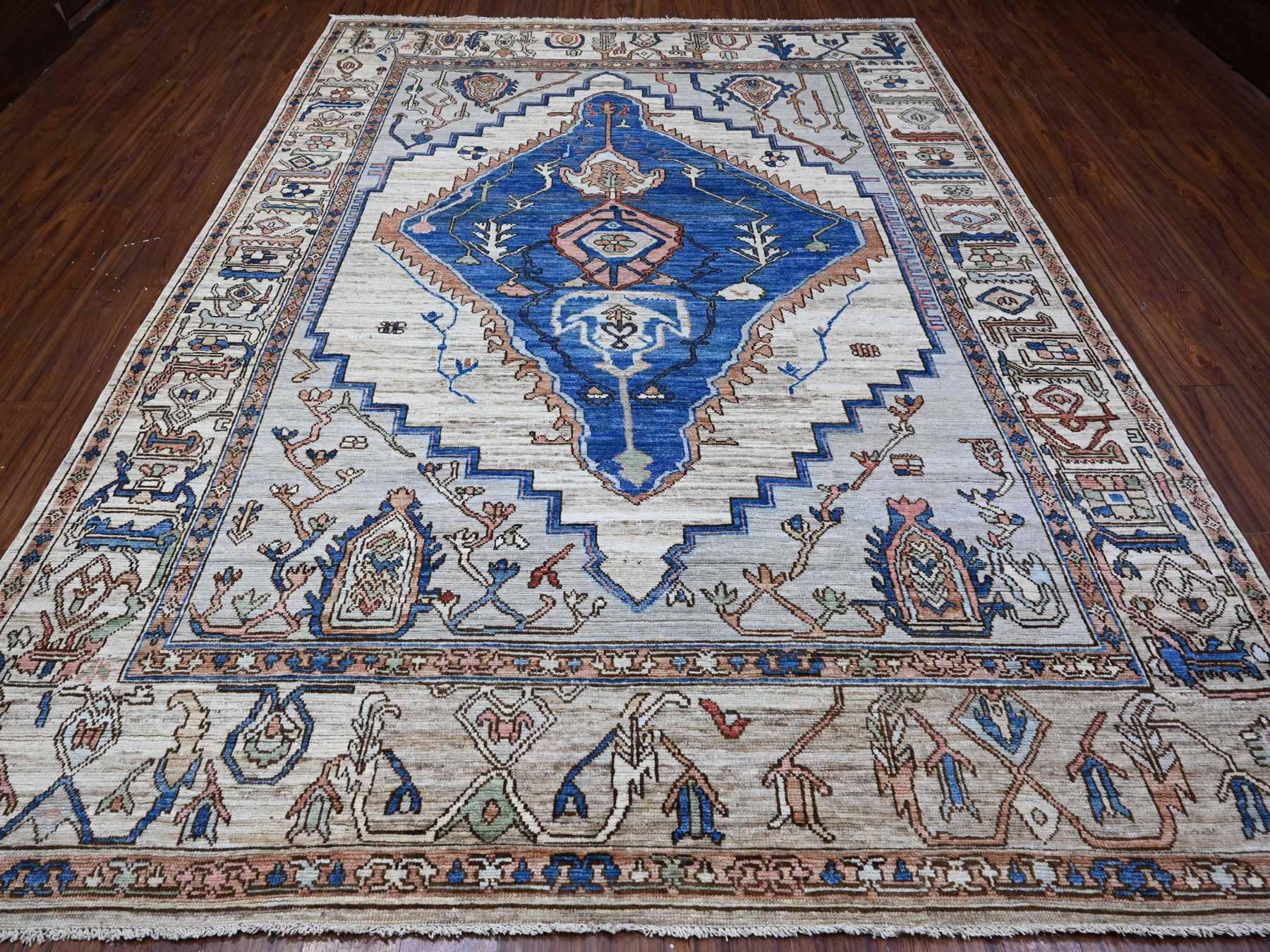 Tribal hand-knotted wool rug in Gray, 8'10" x 11'9", SKU O089151
