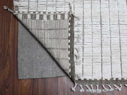 Ivory 12'2" x 15'2" Tribal Hand knotted Wool Rug - Sku: O089192
