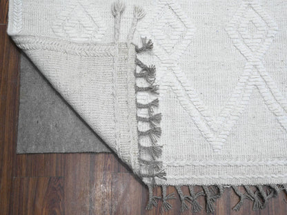 Ivory 9'0" x 12'6" Tribal Hand knotted Wool Rug - Sku: O089195