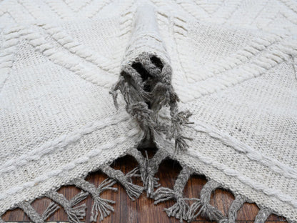 Ivory 9'0" x 12'6" Tribal Hand knotted Wool Rug - Sku: O089195