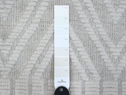 Ivory 9'0" x 12'6" Tribal Hand knotted Wool Rug - Sku: O089195