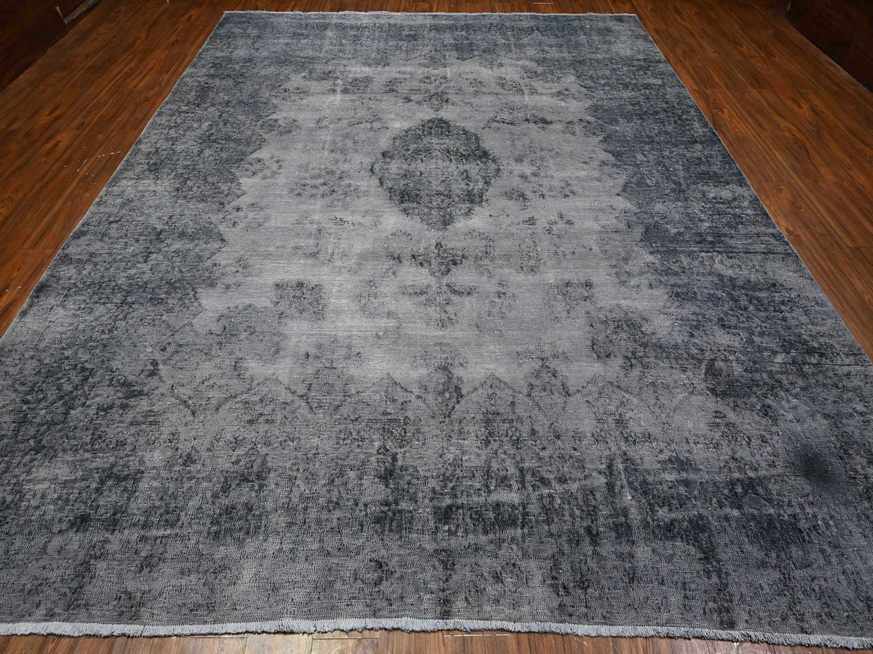 Gray 9'8" x 12'6" Vintage Hand knotted Wool Rug - Sku: O089452