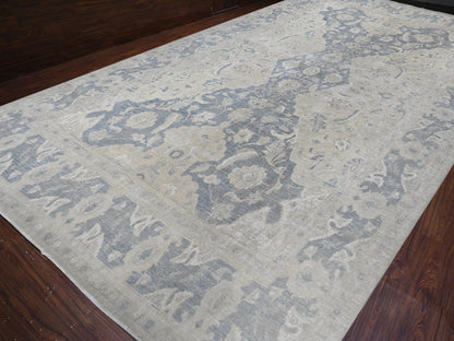 Ivory 18'6" x 24'2" Vintage Hand knotted Wool Rug - Sku: O089478