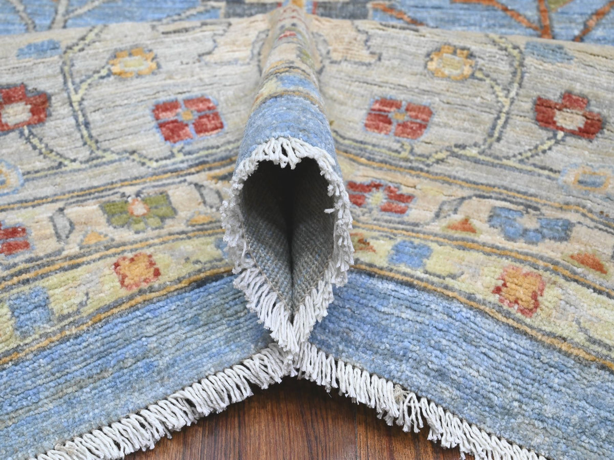Heriz Traditional hand-knotted wool rug in Blue, 12'1" x 14'6", SKU O089493