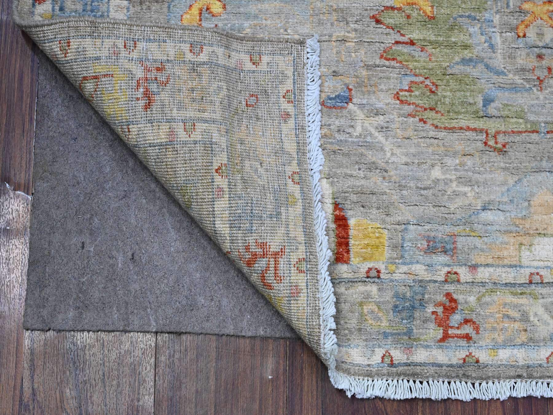 Gray 4'2" x 9'6" Oushak / Peshawar Hand knotted Wool Rug - Sku: O089495