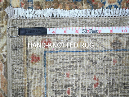 Grey 6'1" x 8'10" Traditional Hand knotted Wool Rug - Sku: O089707