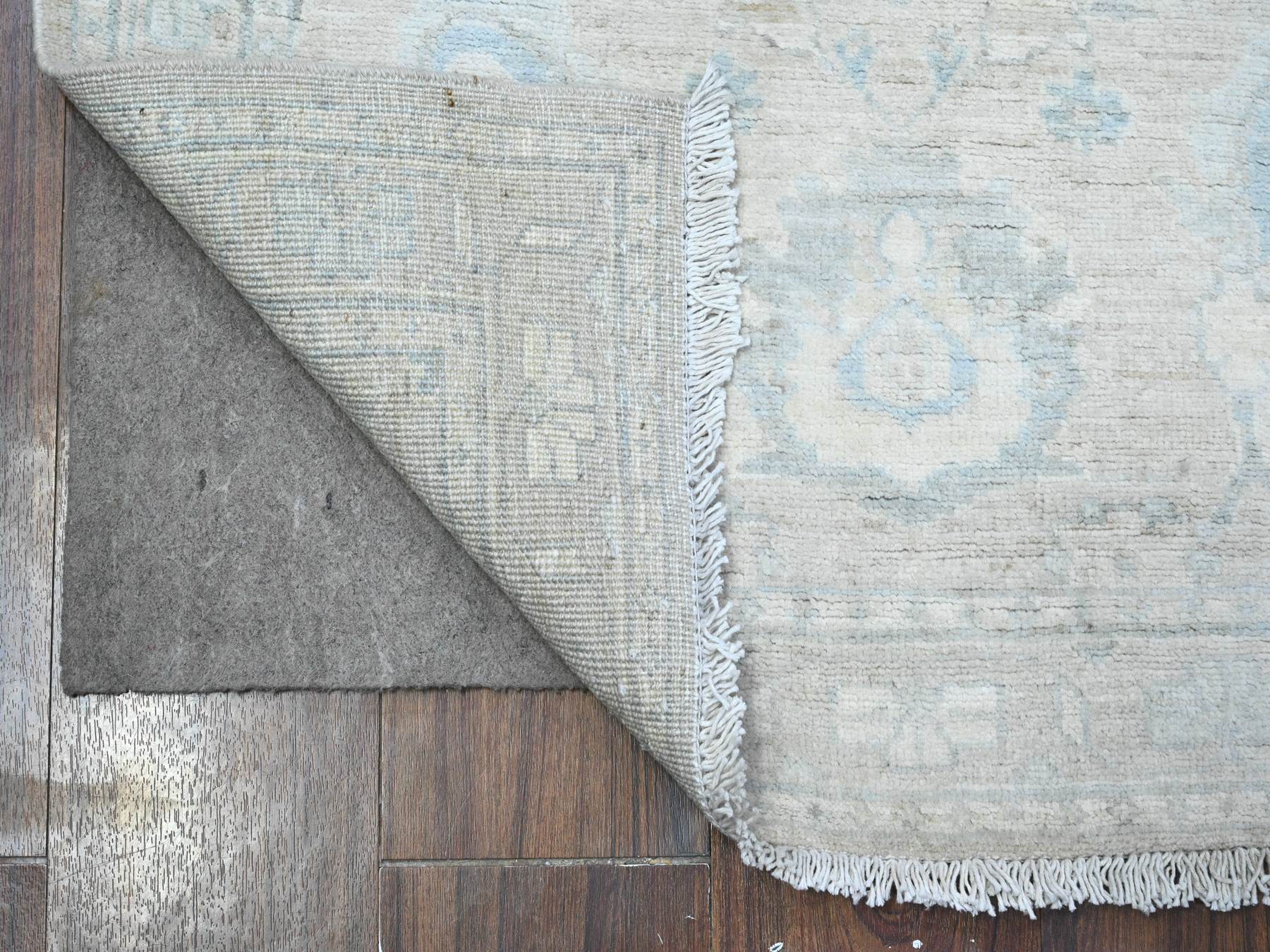Gray 2'9" x 5'6" Oushak / Peshawar Hand knotted Wool Rug - Sku: O089718