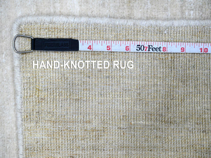 Ivory 2'1" x 3'0" Modern and Contemporary Hand knotted Wool Rug - Sku: O089733