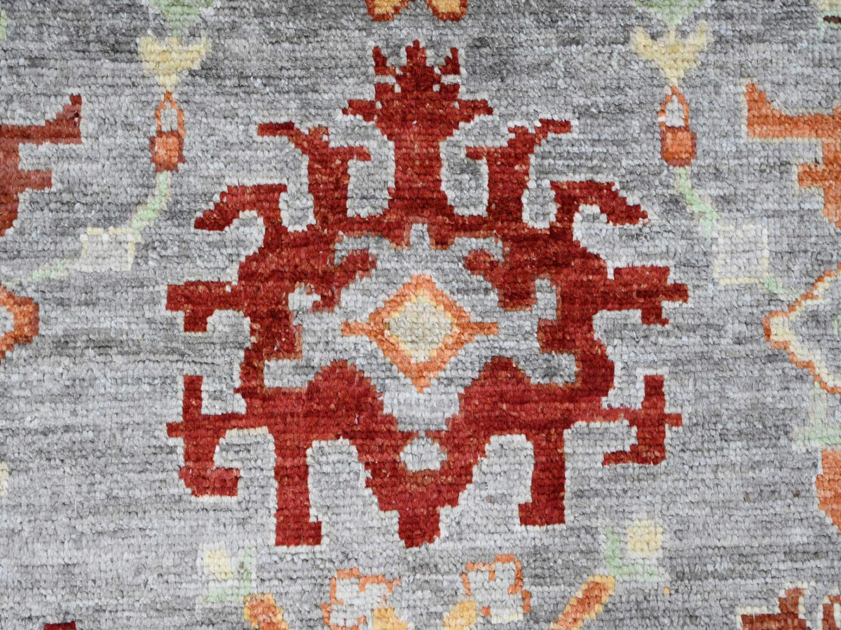 Oushak Oushak hand-knotted wool rug in Gray, 7'10" x 9'9" — SKU O089759 (view 8)