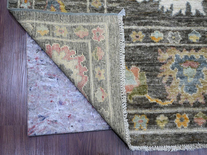 Brown 7'11" x 9'10" Oushak / Peshawar Hand knotted Wool Rug - Sku: O089777