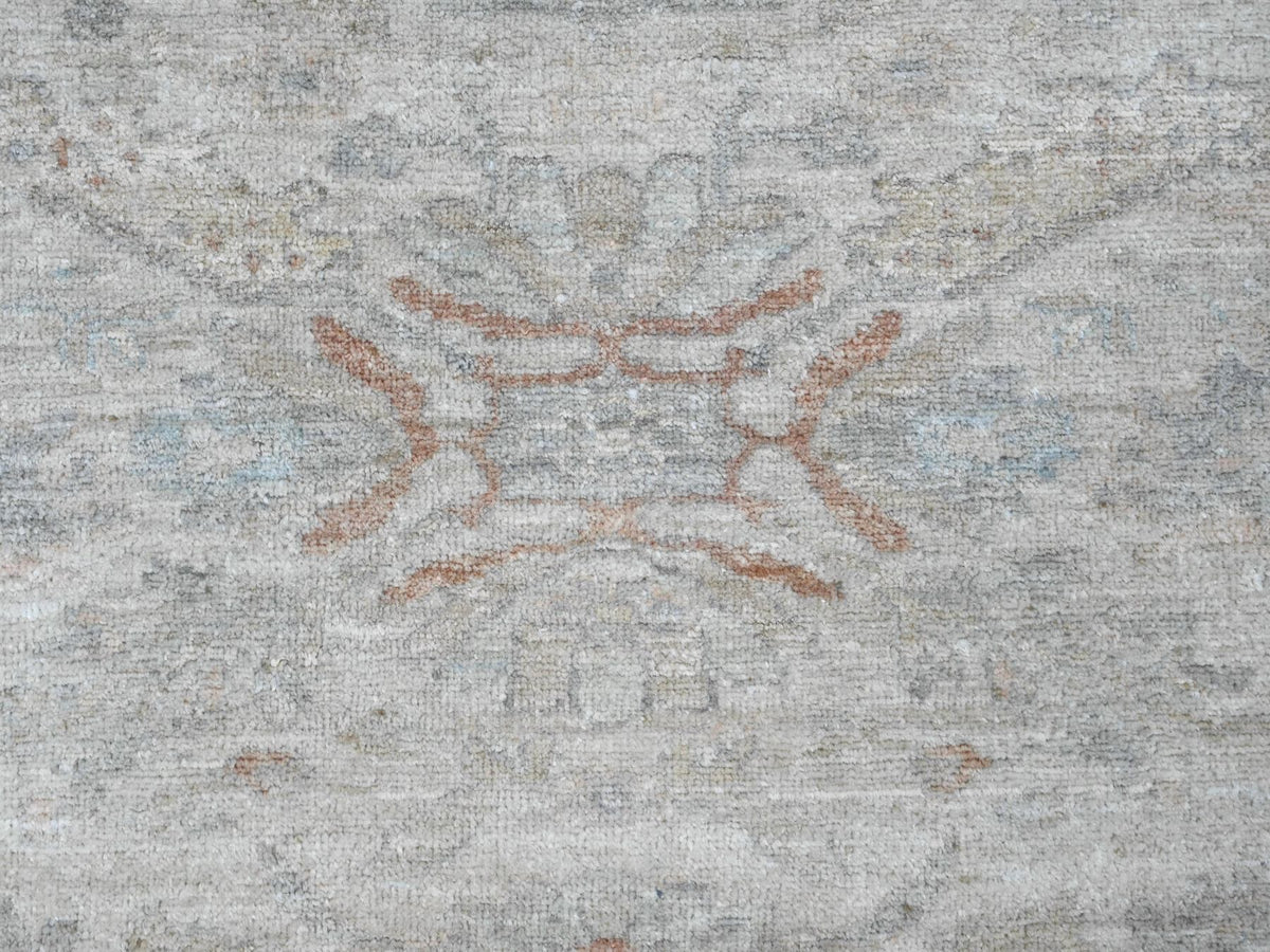 Heriz Oushak hand-knotted wool rug in Ivory & Gray, 7'7" x 7'9" — SKU O089796 (view 8)