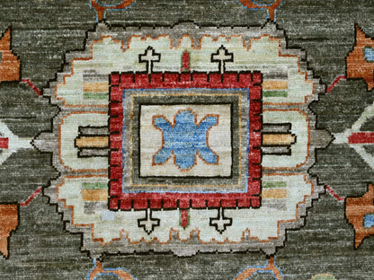 Heriz Oushak hand-knotted wool rug in Gray, 9'11" x 9'11" — SKU O089800 (view 8)