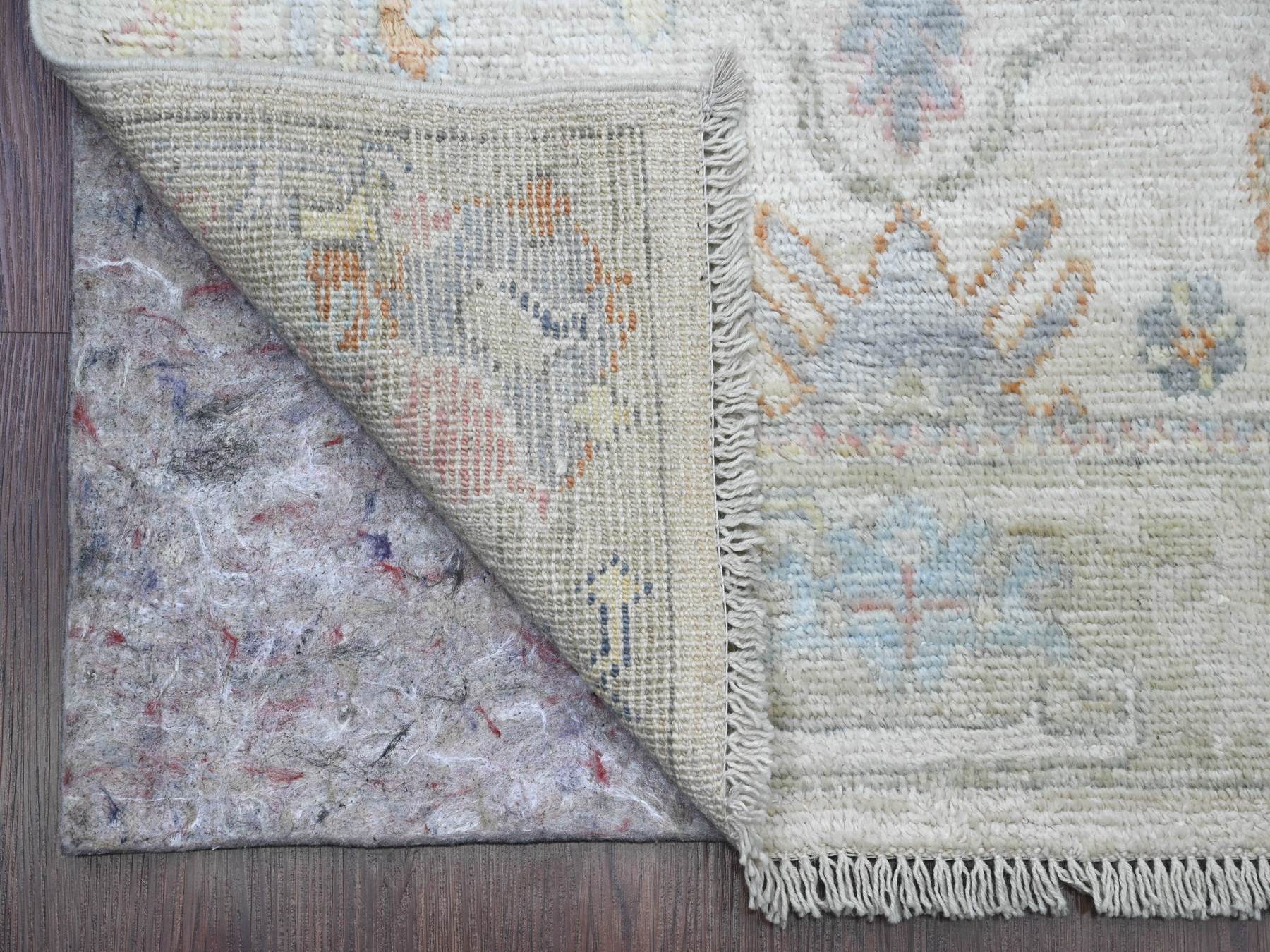 Oushak hand-knotted wool runner in Ivory & Green, 2'8" x 15'7" — SKU O089879 (view 2)