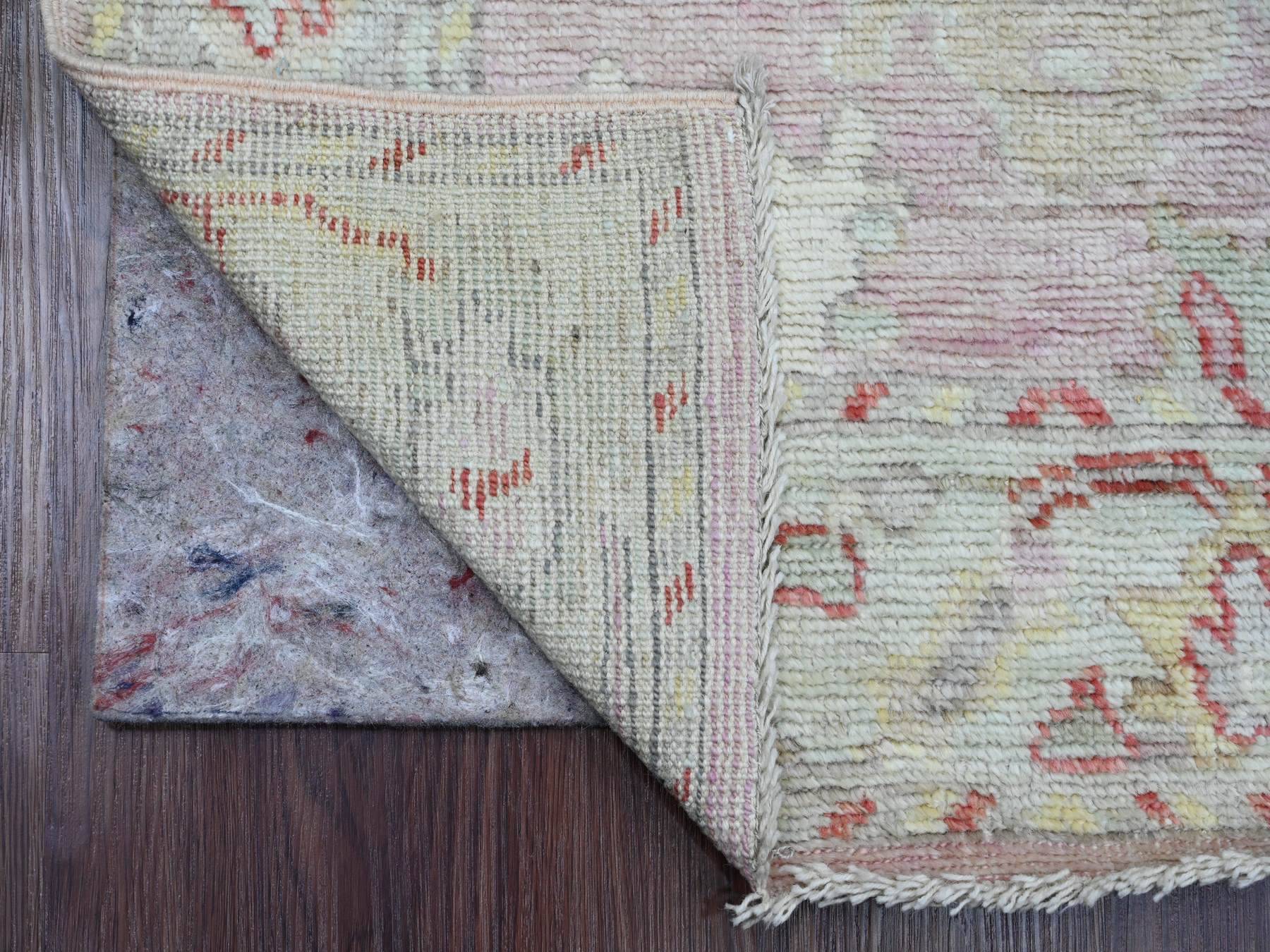Oushak Oushak hand-knotted wool runner in Pink & Ivory, 2'10" x 11'7" — SKU O089898 (view 2)