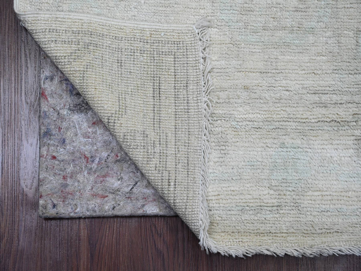 Oushak Oushak hand-knotted wool runner in Gray, 2'7" x 11'7" — SKU O089903 (view 2)