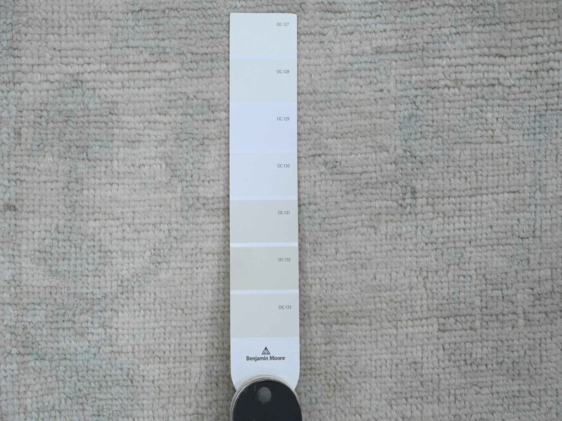 Oushak Oushak hand-knotted wool runner in Gray, 2'7" x 11'7" — SKU O089903 (view 3)
