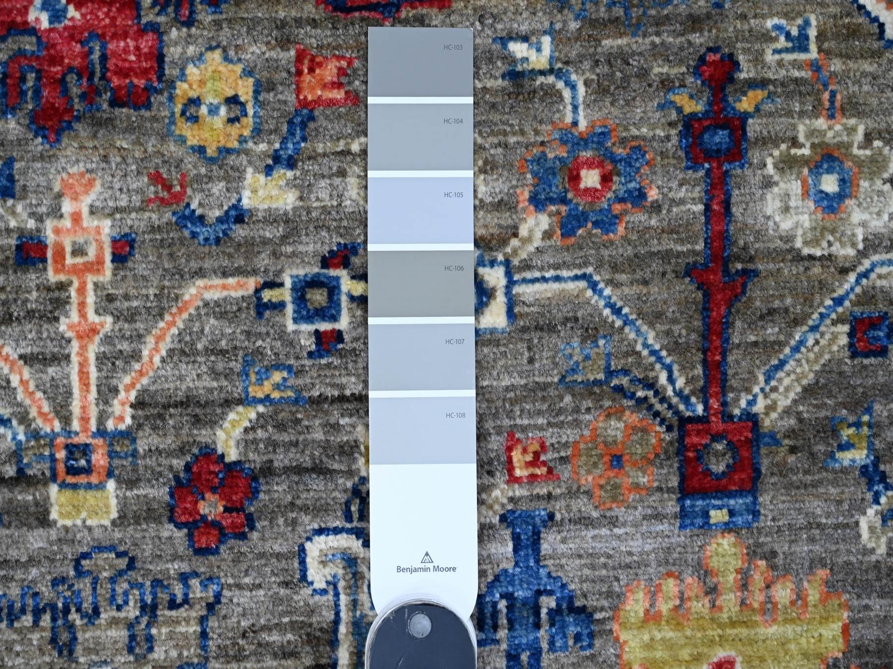 Mahal Oushak hand-knotted wool rug in Gray, 3'1" x 4'11" — SKU O089918 (view 3)