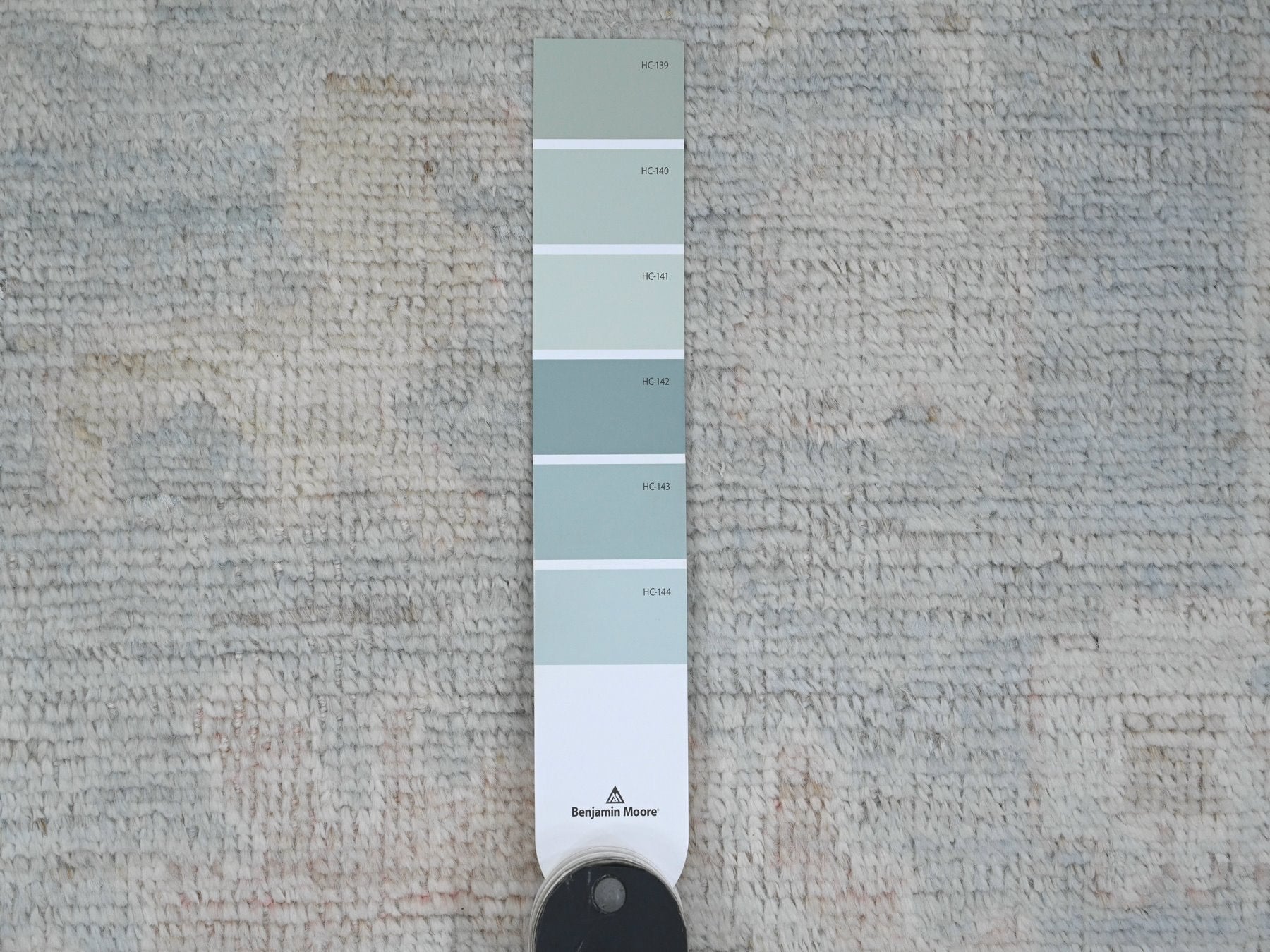 Oushak Oushak hand-knotted wool runner in Gray, 3'1" x 15'6" — SKU O089928 (view 3)