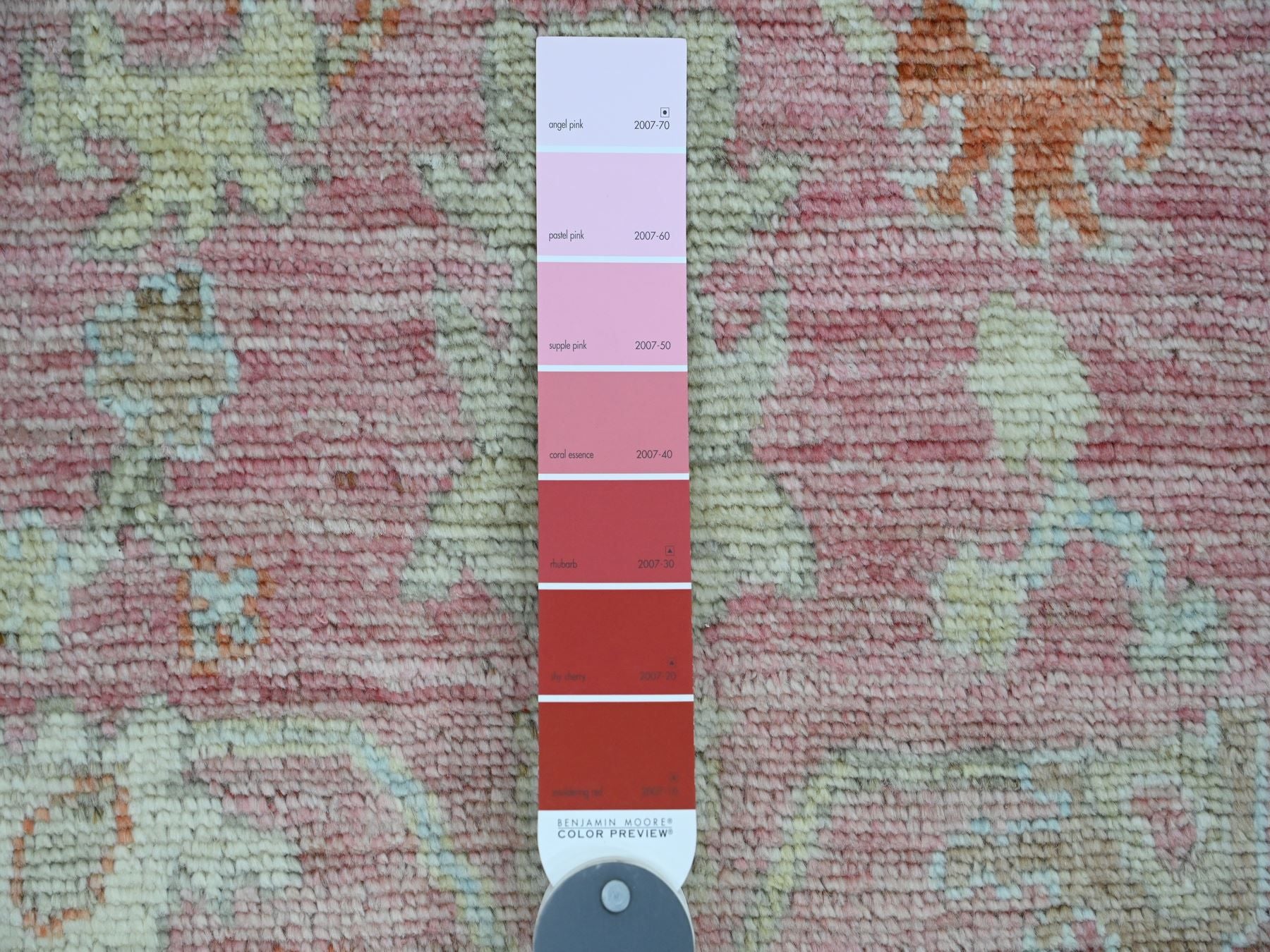 Oushak Oushak hand-knotted wool runner in Pink & Light Blue, 2'9" x 9'7" — SKU O089939 (view 3)