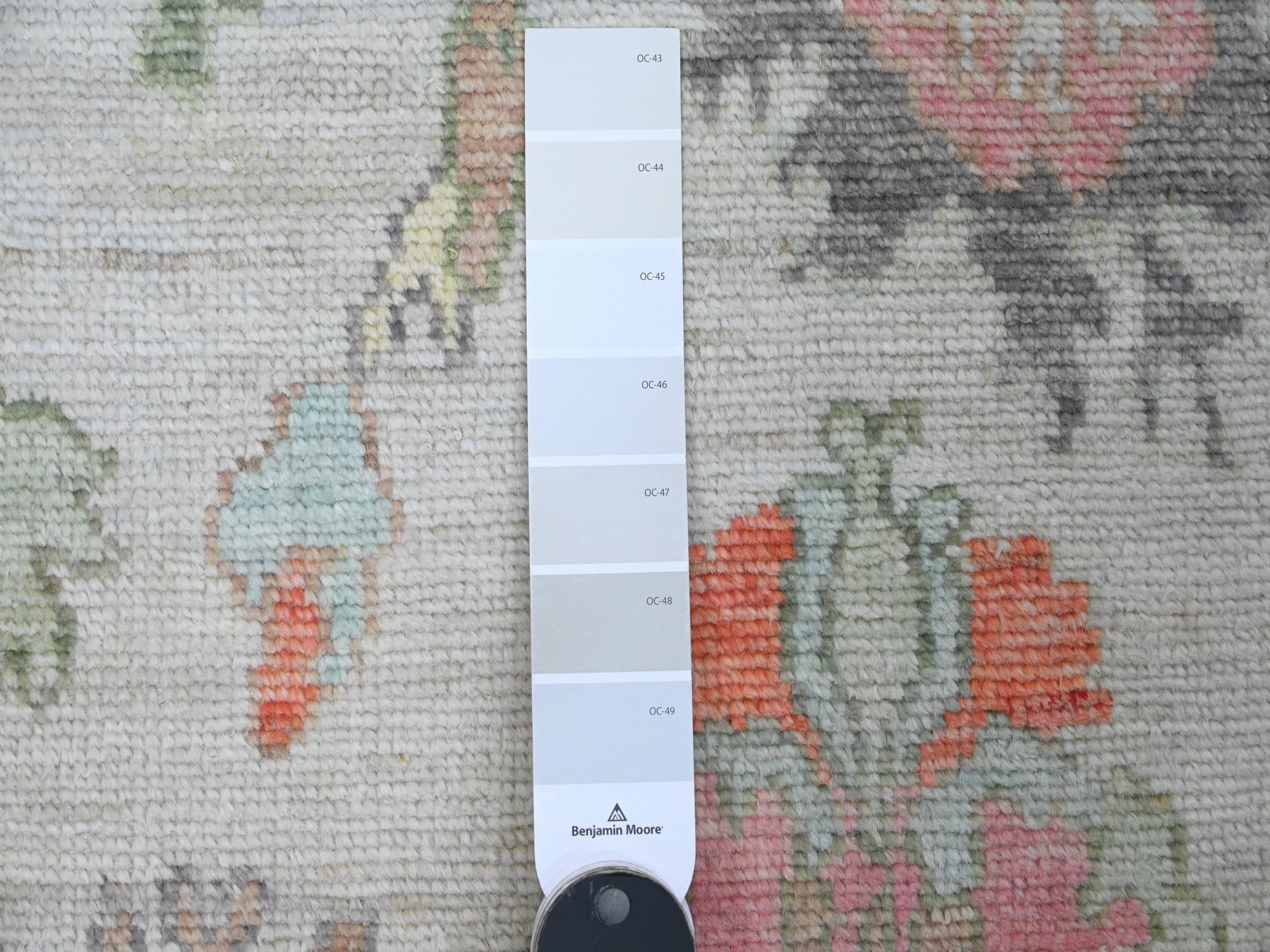Oushak Oushak hand-knotted wool runner in Gray, 2'9" x 7'11" — SKU O089963 (view 3)