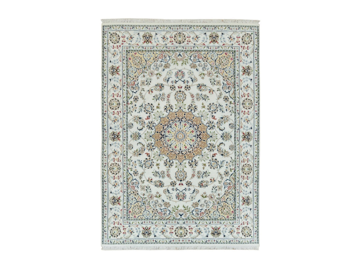 Nain Fine Oriental hand-knotted wool rug in Ivory, 4'7" x 6'8" — SKU O090013