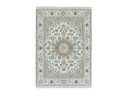 Nain Fine Oriental hand-knotted wool rug in Ivory, 4'7" x 6'8" — SKU O090013