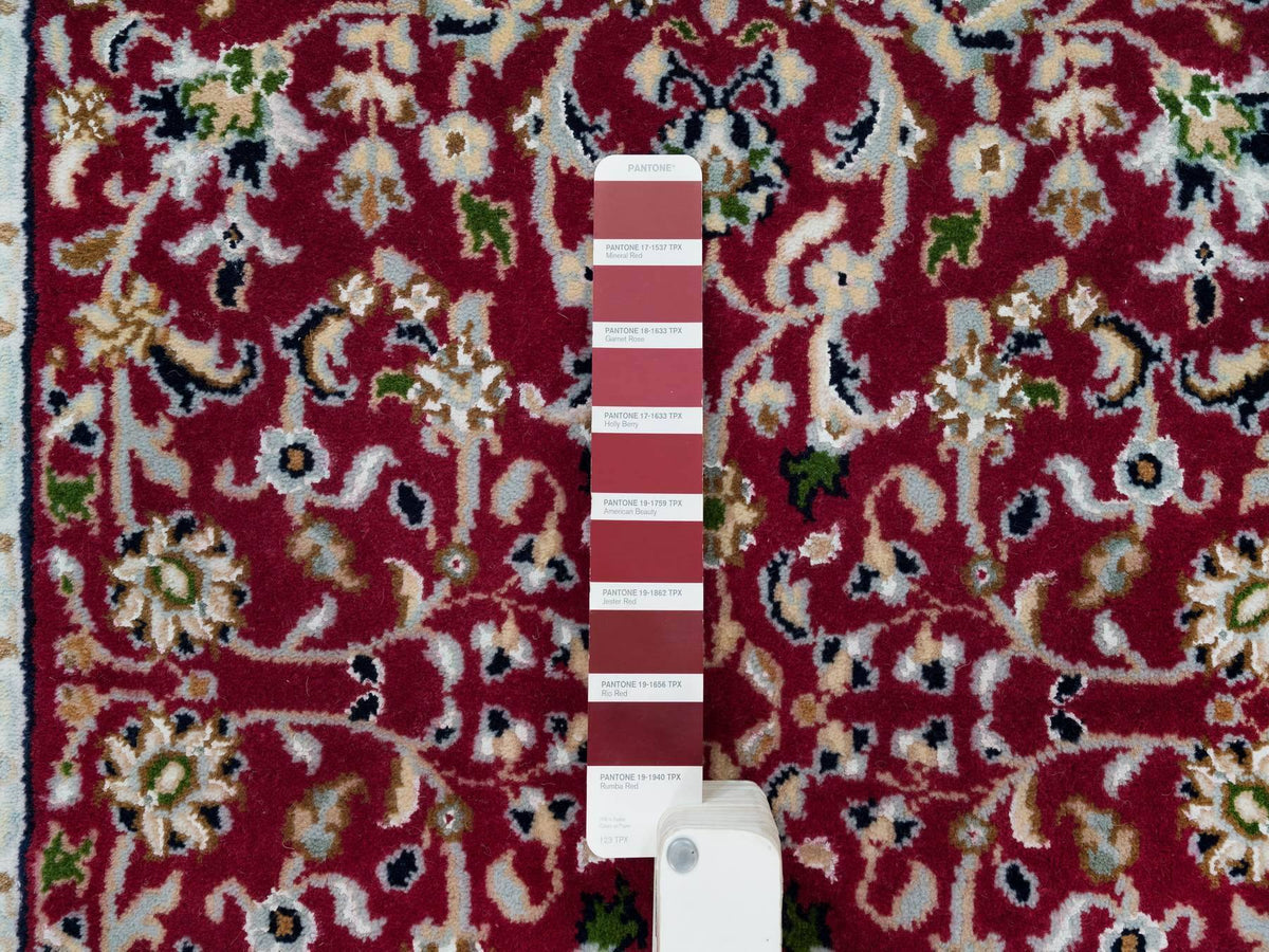 Nain Fine Oriental hand-knotted wool runner in Red & Ivory, 2'9" x 8'2" — SKU O090022 (view 4)